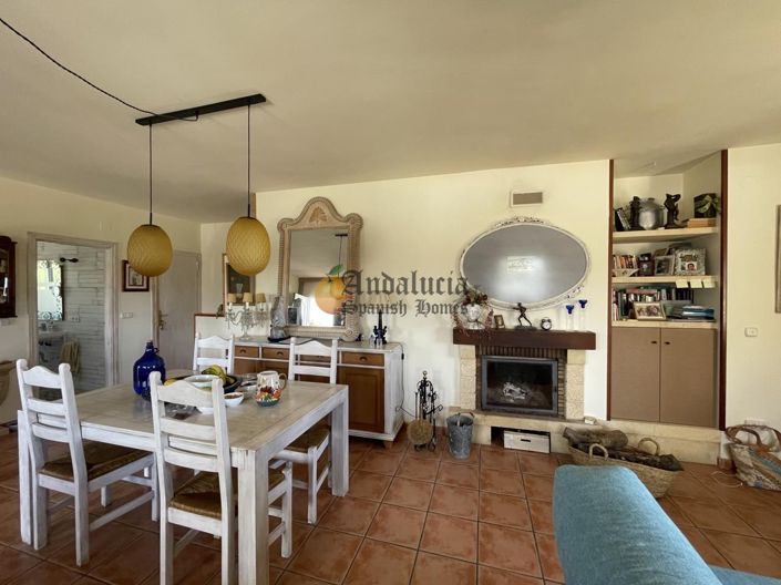 Image No.7-2 Bed Property for sale