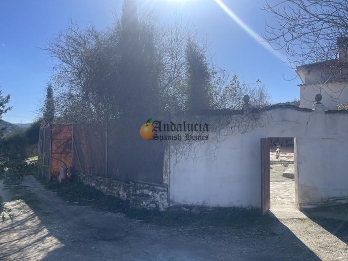 Image No.37-7 Bed Property for sale