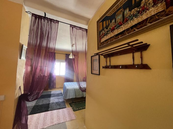 Image No.22-2 Bed Property for sale