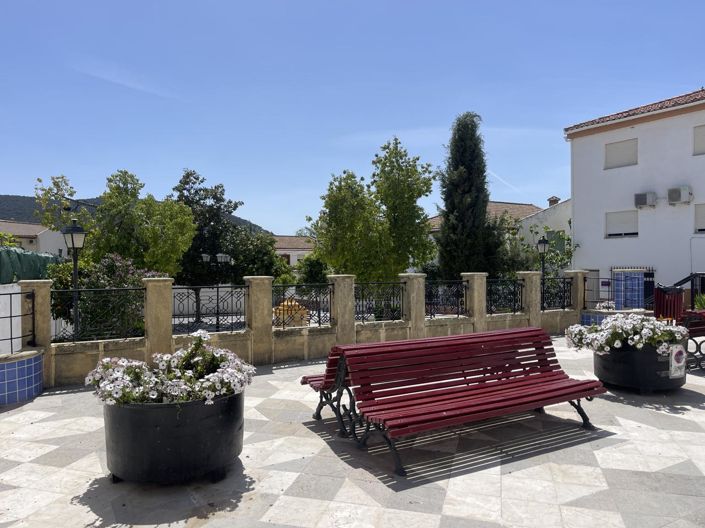 Image No.26-2 Bed Property for sale