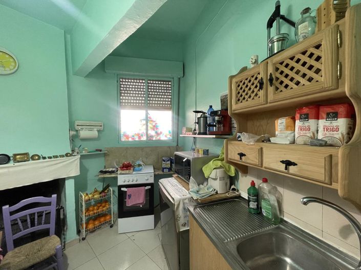 Image No.5-2 Bed Property for sale