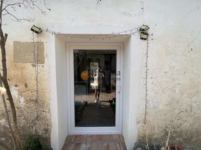 Image No.25-5 Bed Property for sale