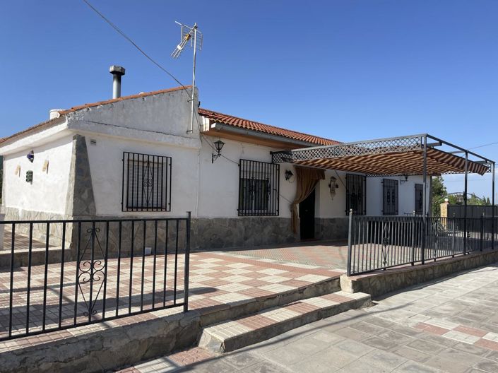 Image No.2-3 Bed Property for sale