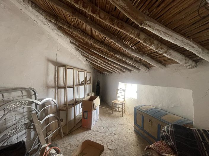 Image No.14-4 Bed Property for sale