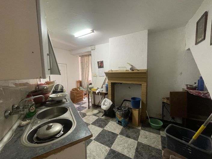 Image No.8-4 Bed Property for sale