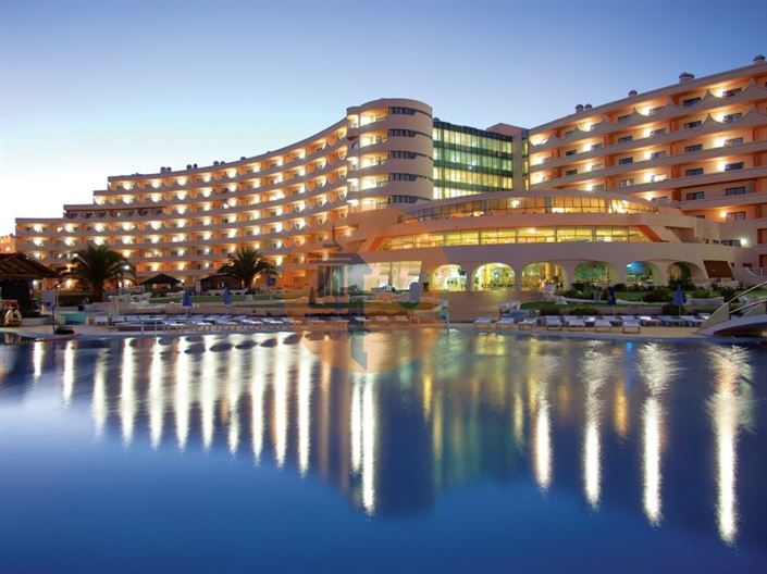 Image No.2-Appartement de 80 chambres à vendre à Albufeira