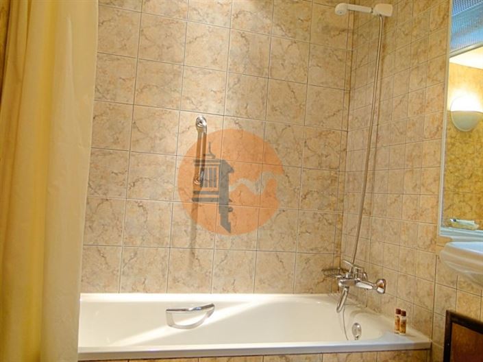 Image No.42-Appartement de 80 chambres à vendre à Albufeira