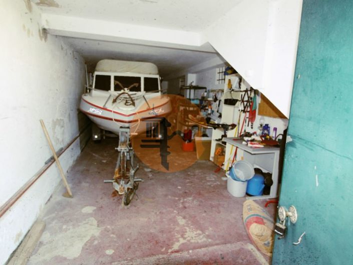 Image No.15-3 Bed House for sale