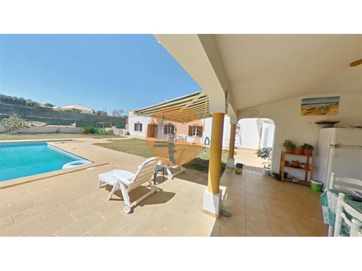 Image No.4-Maison de 3 chambres à vendre à Loule