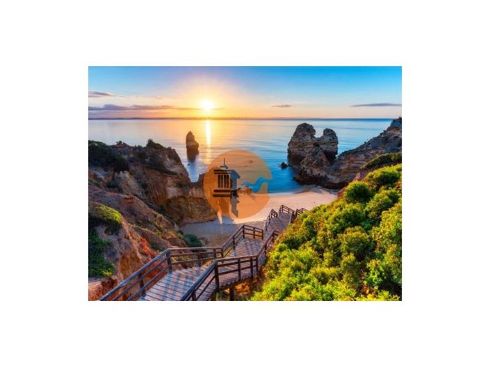 Image No.3-2 Bed House for sale