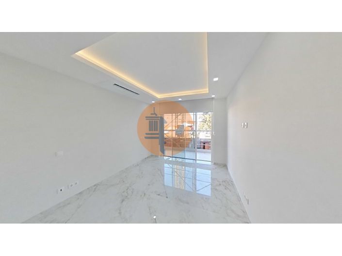 Image No.13-3 Bed Apartment for sale