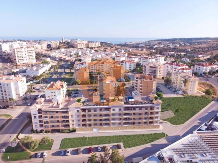 Image No.8-3 Bed Apartment for sale