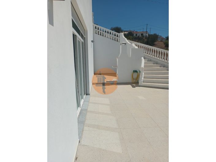 Image No.2-Maison de 5 chambres à vendre à Portimao