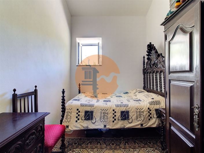 Image No.14-5 Bed Farmhouse for sale