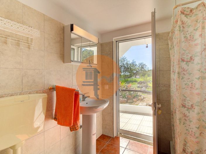 Image No.21-5 Bed Farmhouse for sale