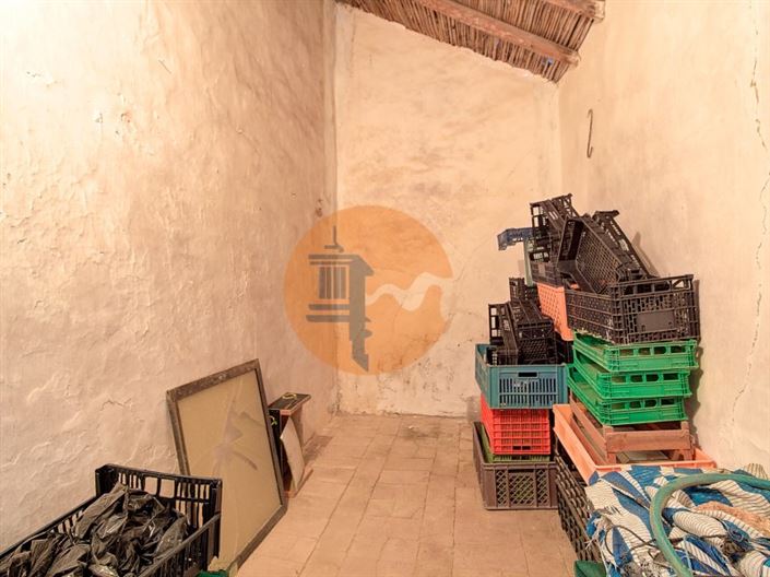 Image No.27-5 Bed Farmhouse for sale