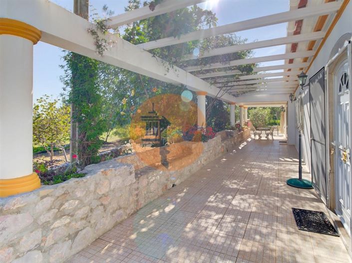 Image No.38-5 Bed Farmhouse for sale