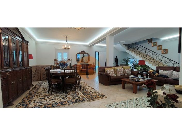 Image No.2-Maison de 5 chambres à vendre à Loule