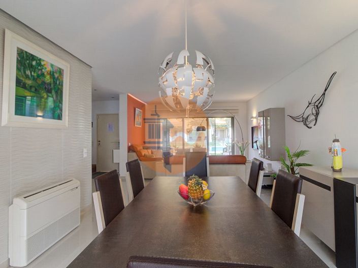 Image No.17-3 Bed House for sale