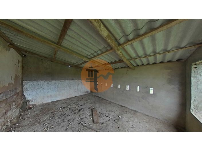 Image No.32-3 Bed House for sale