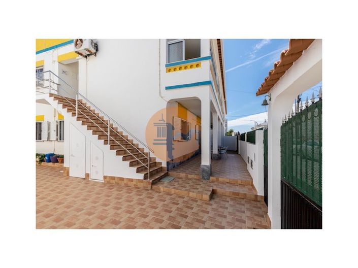 Image No.12-Propriété de 12 chambres à vendre à Vila Real de Santo António