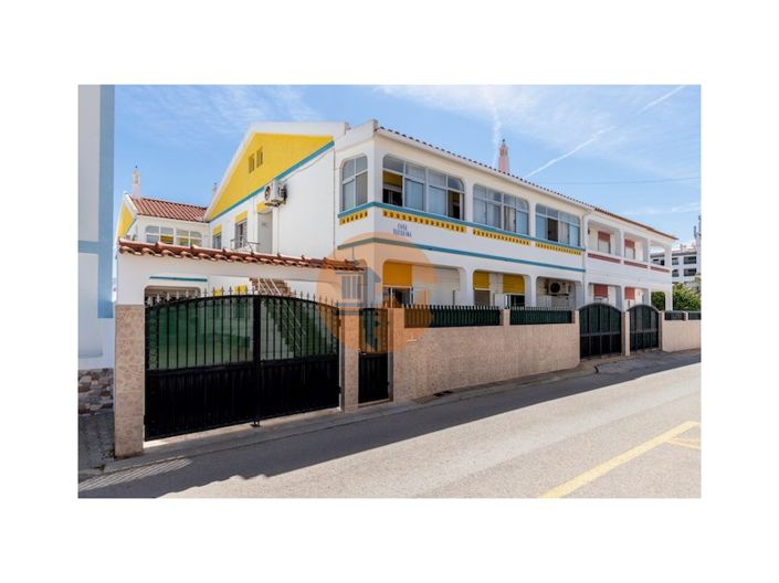 Image No.13-Propriété de 12 chambres à vendre à Vila Real de Santo António