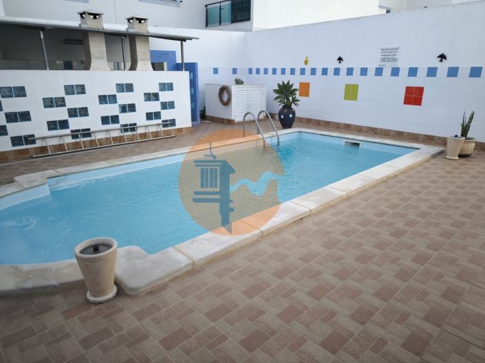 Image No.16-Propriété de 12 chambres à vendre à Vila Real de Santo António