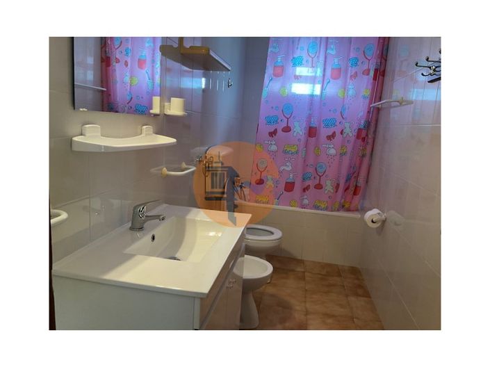 Image No.30-Propriété de 12 chambres à vendre à Vila Real de Santo António