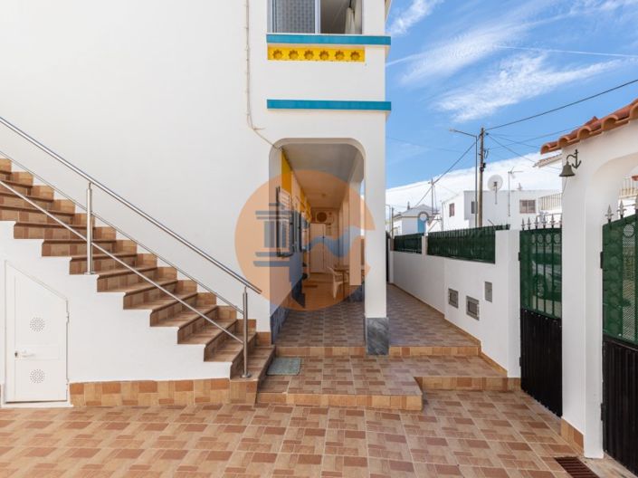 Image No.7-Propriété de 12 chambres à vendre à Vila Real de Santo António