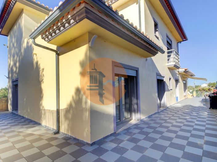 Image No.2-Maison de 4 chambres à vendre à Castro Marim