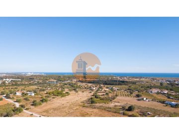 id8d417701-0000-0500-0000-000013d02e41