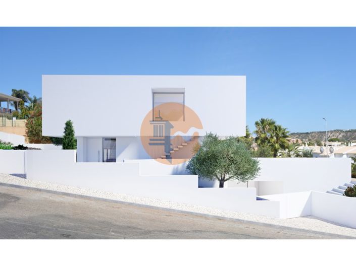 Image No.4-3 Bed House for sale