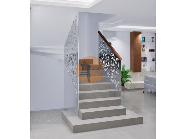 Image No.36-4 Bed House for sale