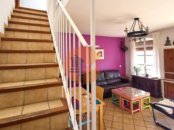 Image No.21-3 Bed House for sale