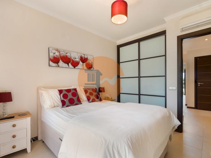 Image No.10-Appartement de 2 chambres à vendre à Lagoa