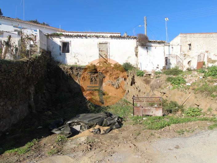 Image No.5-1 Bed Farmhouse for sale