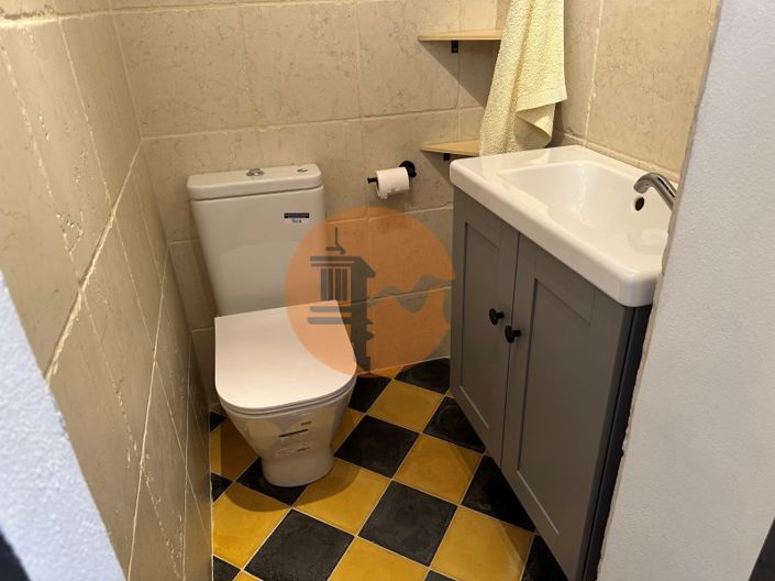 Image No.23-Commercial for sale