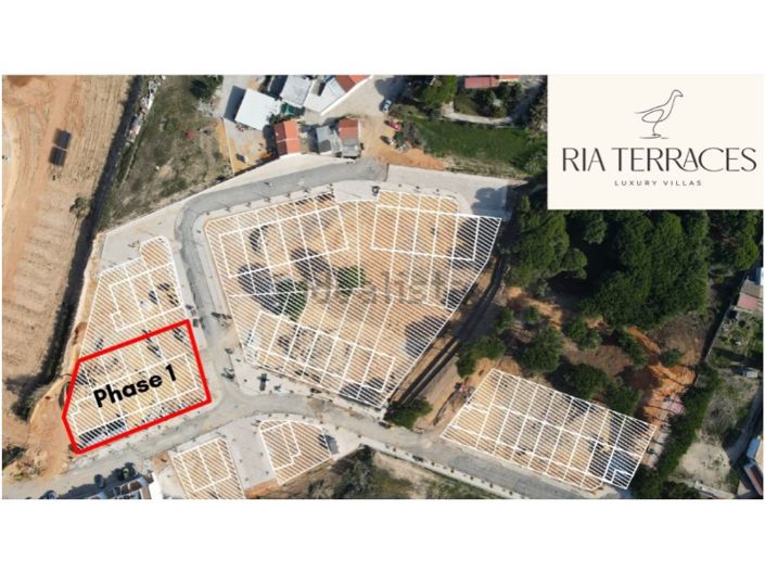 Image No.33-Maison de 4 chambres à vendre à Faro City