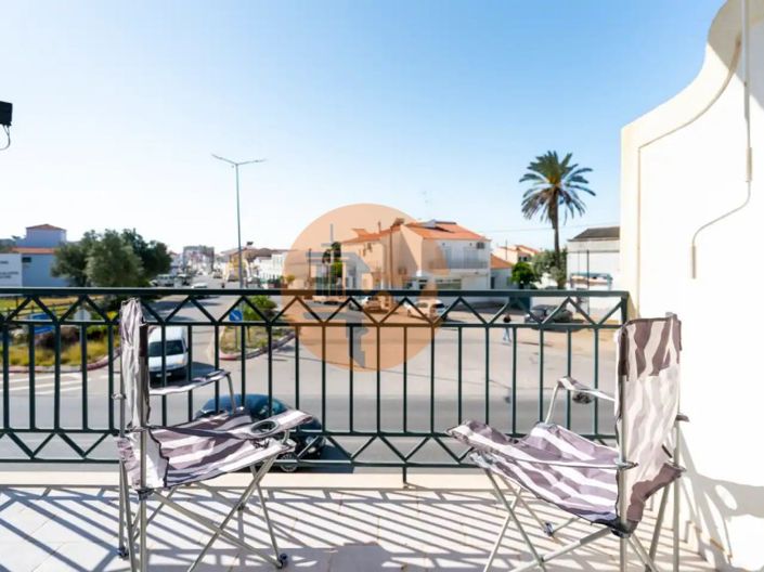 Image No.22-2 Bed Apartment for sale