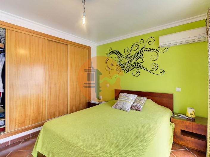 Image No.14-4 Bed House for sale