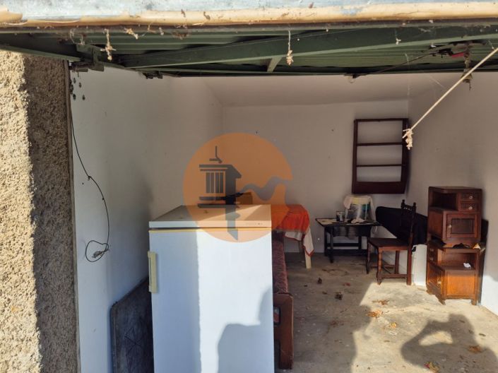 Image No.15-3 Bed House for sale