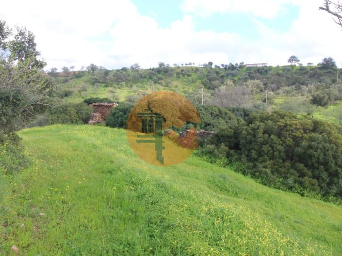 Image No.22-2 Bed Farmhouse for sale