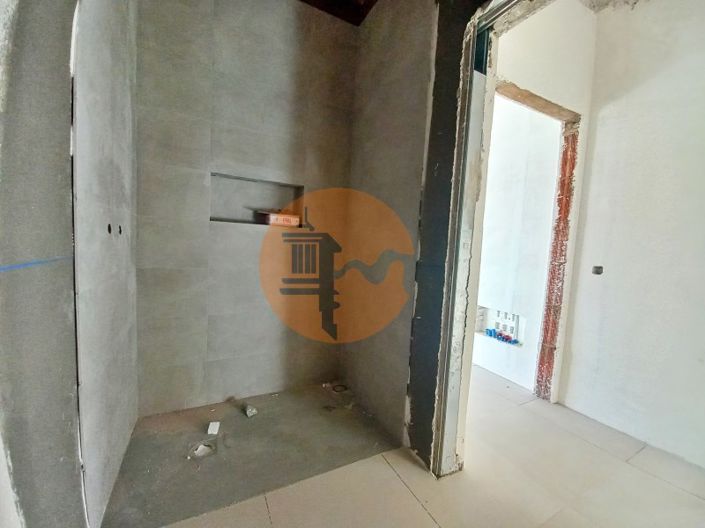 Image No.23-2 Bed Apartment for sale