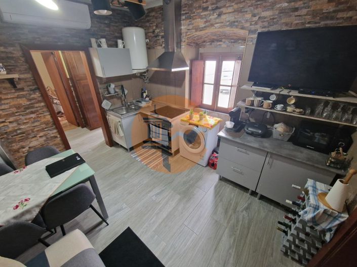 Image No.18-2 Bed House for sale