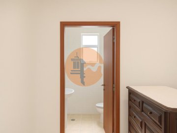 id54db9a01-0000-0500-0000-000016a3e964