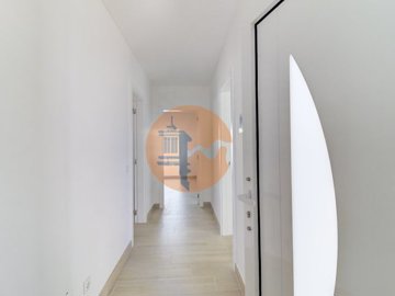 id2d0f9b01-0000-0500-0000-000015a98278