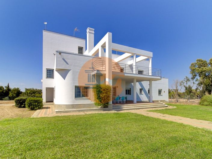 Image No.2-Maison de 5 chambres à vendre à Isla Cristina