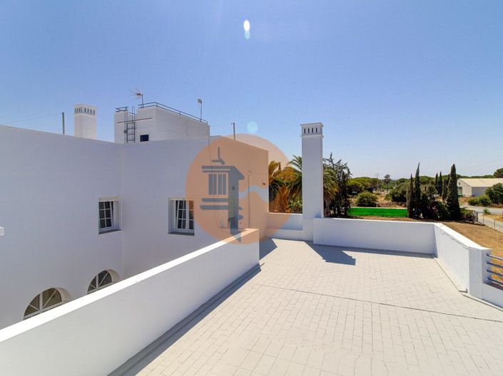 Image No.42-Maison de 5 chambres à vendre à Isla Cristina