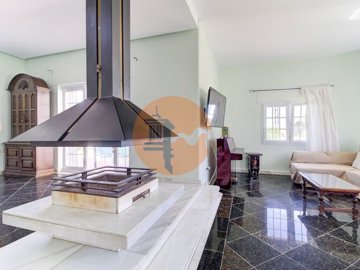 idc13c9501-0000-0500-0000-0000167bfbb0