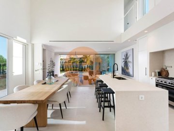 id13359701-0000-0500-0000-0000153dad1c